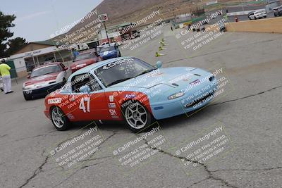 media/Jun-01-2025-CalClub SCCA (Sun) [[eae223c5dd]]/Around pit/
